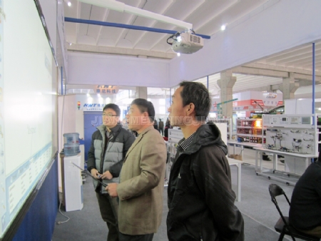 �c(di��n)�����Ŵ�