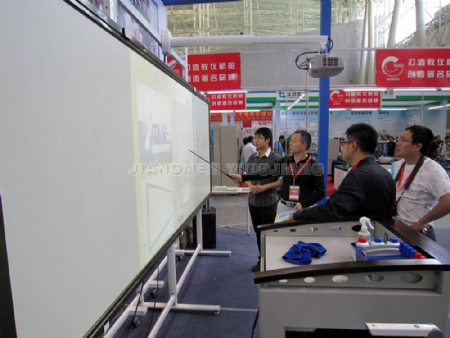 �c(di��n)�����Ŵ�