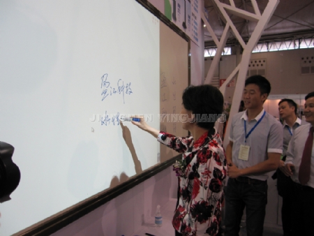 �c�����Ŵ�