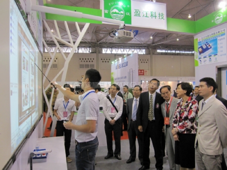 �c(di��n)�����Ŵ�