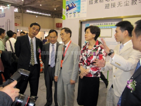 �c�����Ŵ�