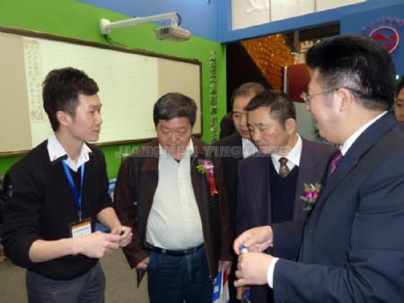 �c(di��n)�����Ŵ�