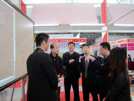 �c(di��n)�����Ŵ�